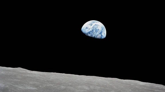die Erde vom Mond aus gesehen
