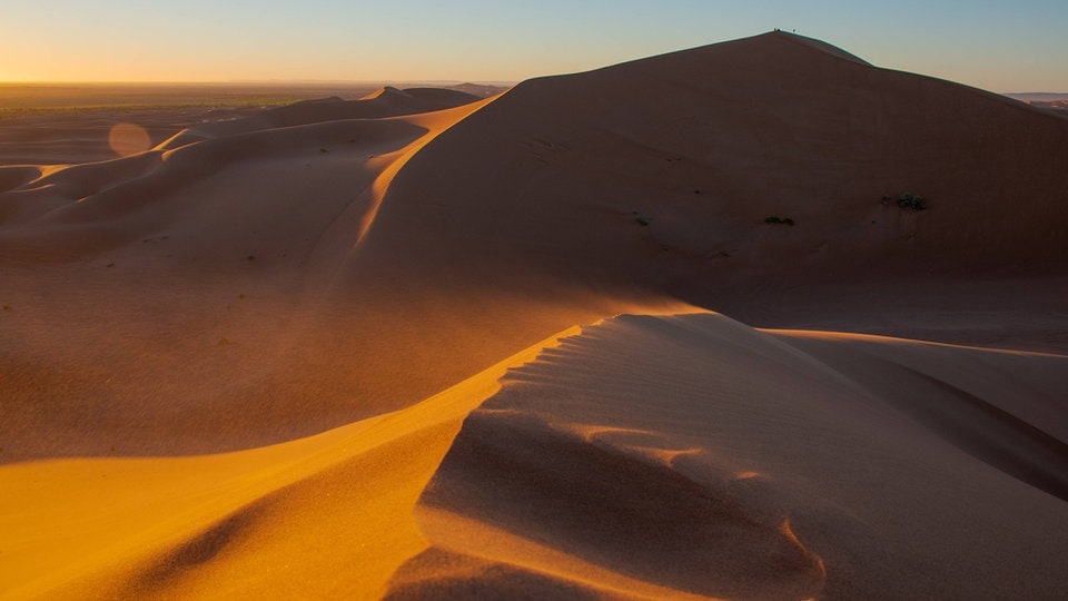 44 grados centígrados y polvo fino del Sahara