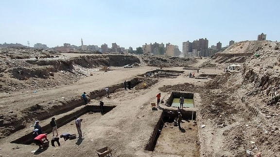 Grabungsgebiet des Nektanebos-Tempels von Heliopolis