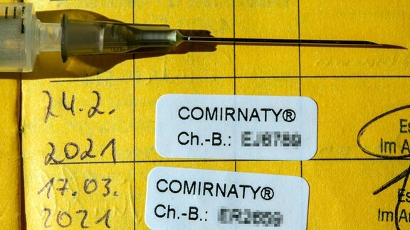 Corona Impfstoff von BioNTEch/Pfizer, COMIRNATY/BNT162B