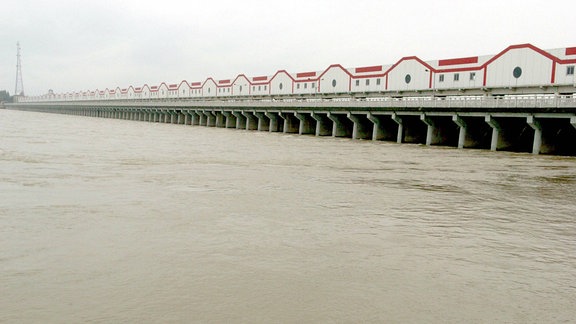 Überfüllter Stausee in Hongze in der chinesischen Provinz Jiangsu nach heftigen Regenfällen