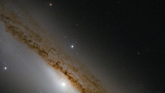 Spiralgalaxie NGC 1589 / Hubble Kalender - Juni