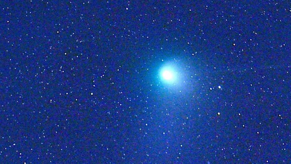 Grüner Komet C/2022 E3 ZTF am Himmel 