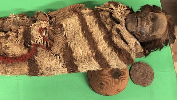 Mumie mit Nissen 