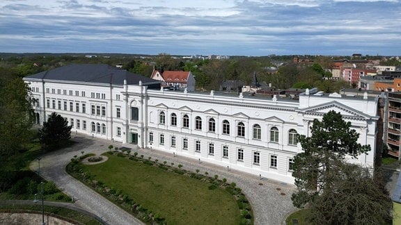 Luftbild der Leopoldina Nationale Akademie der Wissenschaften in Halle