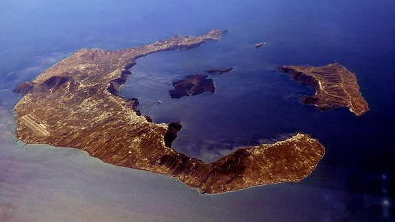 Luftaufnahme von Santorin