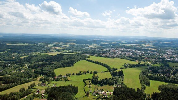 Hügellandschaft in Thüringen.