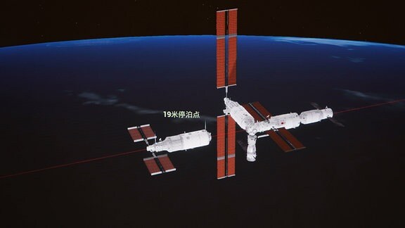Labormodul Mengtian dockt Raumstation Tianhe an