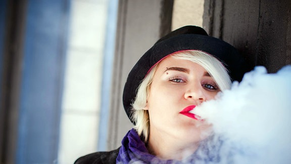 Studien: E-Zigaretten helfen nicht, mit dem Rauchen aufzuhören
