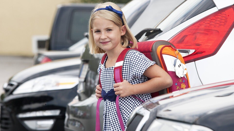 Schulanfang: Wenn das Elterntaxi zur Gefahr wird