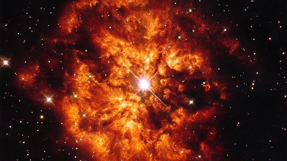 Das Weltraumteleskop Hubble hat diese Aufnahme vom Stern WR 124 gemacht.