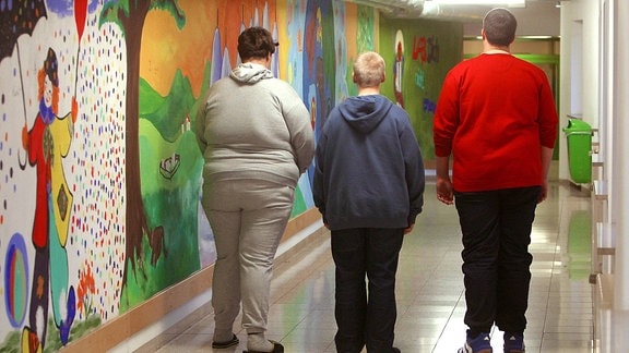 Übergewichtige Teenager in der Fachklinik für Kinder und Jugendliche in Murnau
