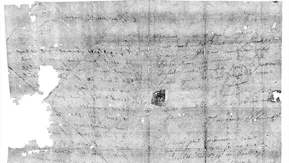 Dieser Brief wurde virtuell geöffnet und zum ersten Mal seit mehr als 300 Jahren gelesen. Darin sendet Jacques Sennacques seinem Cousin Pierre Le Pers eine beglaubigte Kopie der Nachricht vom Tod von Daniel Le Pers.
