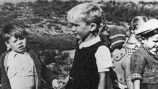 Kinder im Lager in Oksbol. | Bildrechte: Blåvandshuk Egnsmuseum Kinder im Lager in Oksbol.
